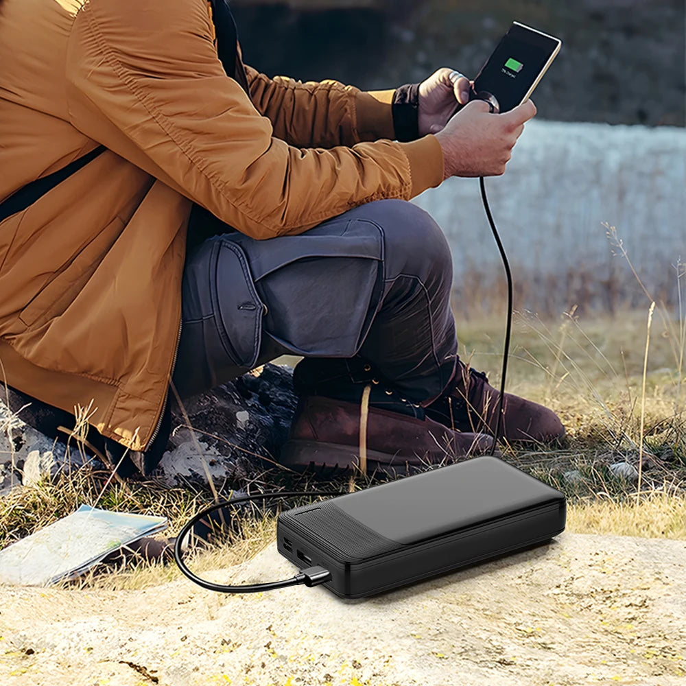 30000mAh Large Capacity Power Bank / USB-C Quick Charge With 2 Outputs & 2 Inputs  / For Most Electronic Devices